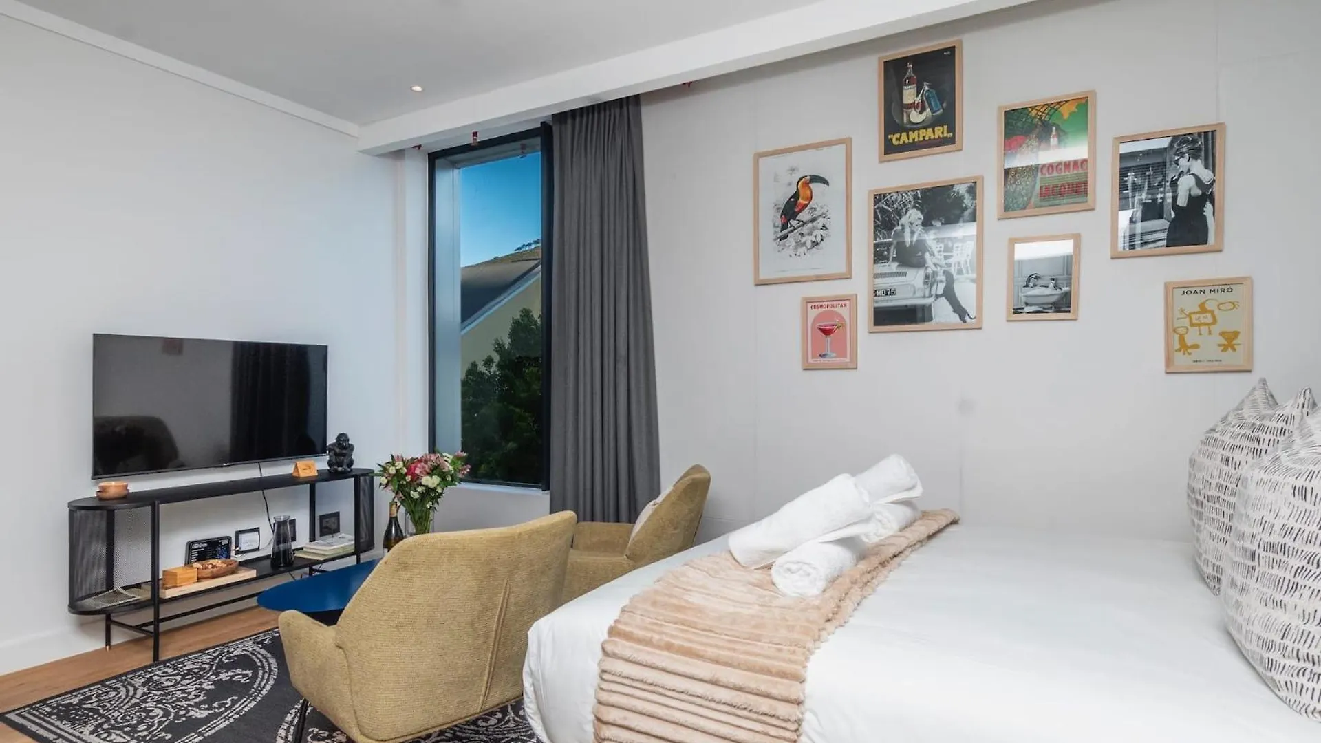 Apartment Chic Studio Retreat At The Barracks On Bree Street Cape Town South Africa